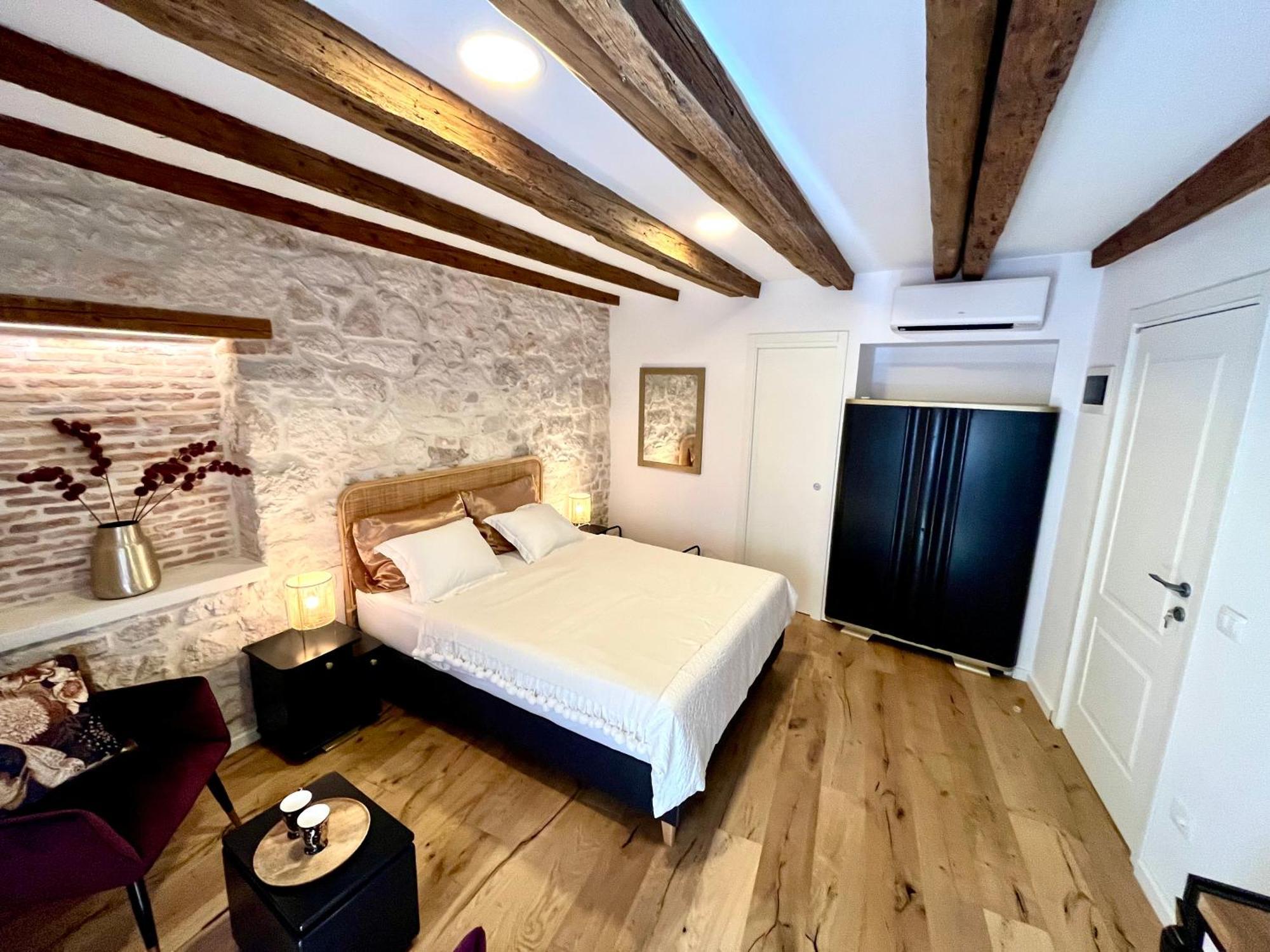 Casa Di Luna Rovigno Esterno foto
