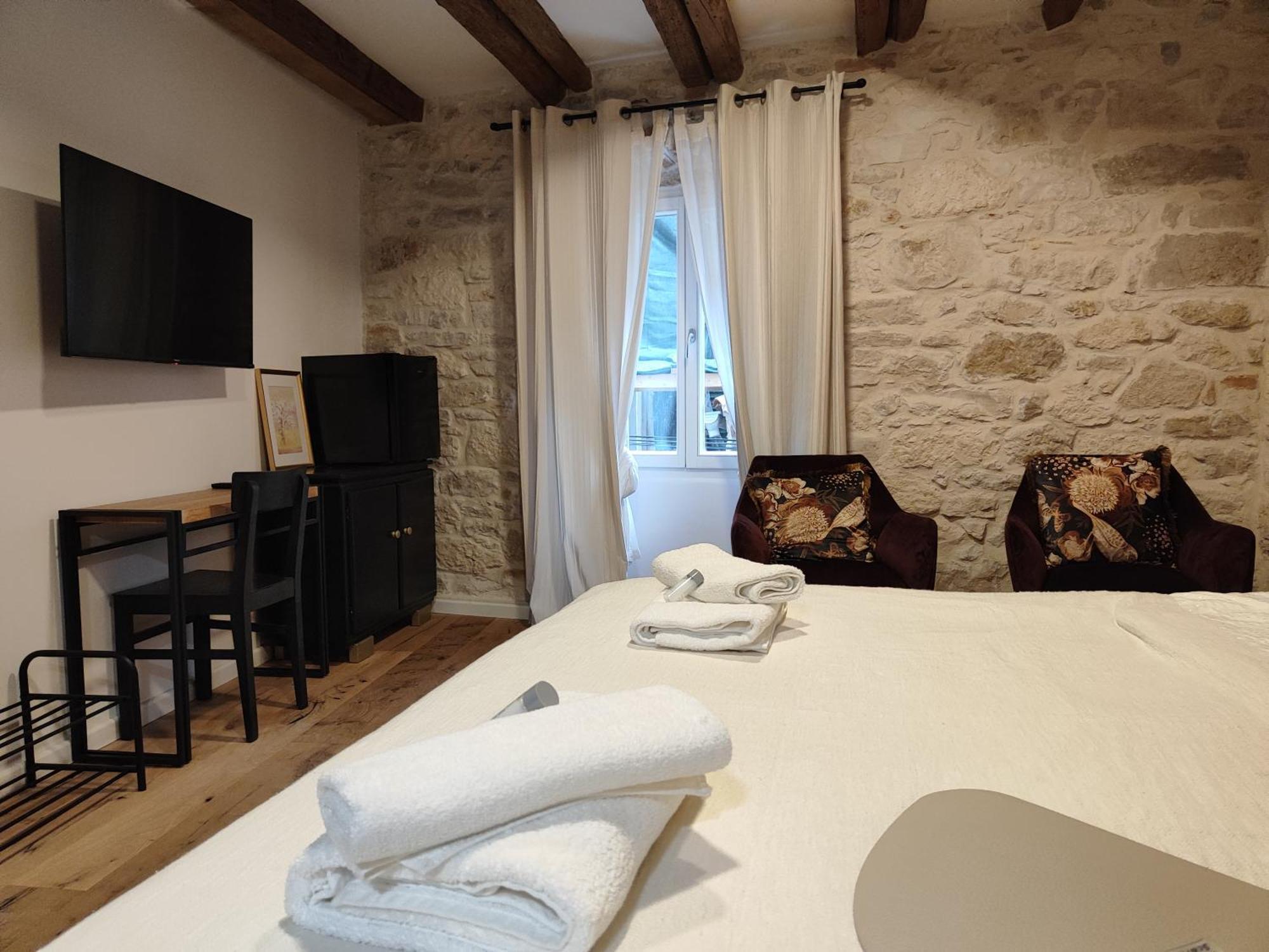 Casa Di Luna Rovigno Esterno foto