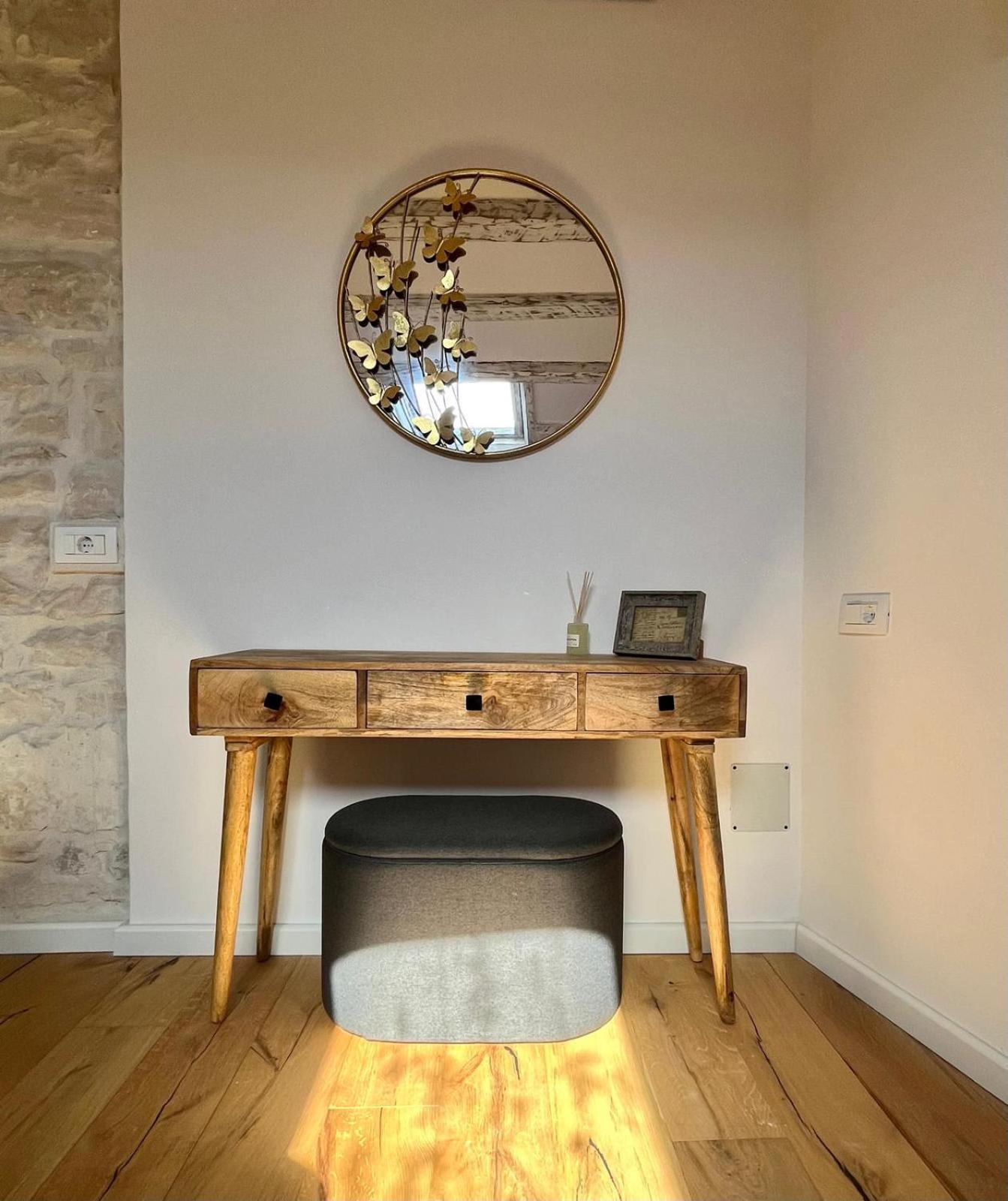 Casa Di Luna Rovigno Esterno foto
